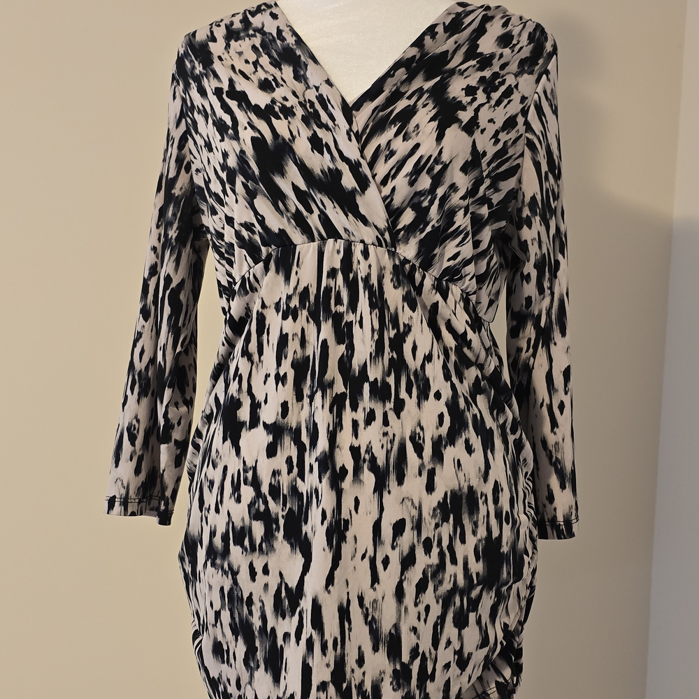 Motherhood Maternity, Black and Cream Patterned Maternity Top